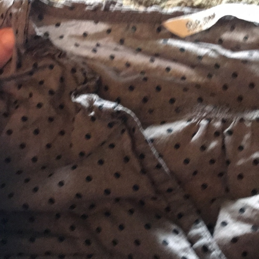 *a fav* Old Navy V neck, buttons, 2 pockets, 3/4 sleeve top - Picture 6 of 9